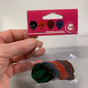 Pacotilles Bois Têtes de Morts