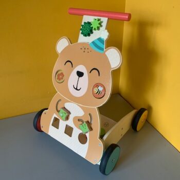 Trotteur activite bois